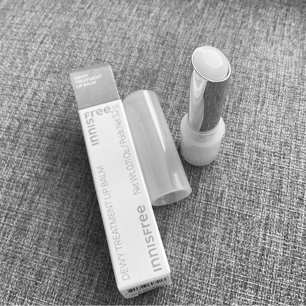 INNISFREE Dewy Treatment Women Lip Balm - Picture 2 of 3